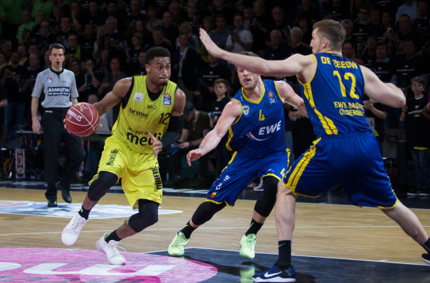 其出色的身 其出色的身